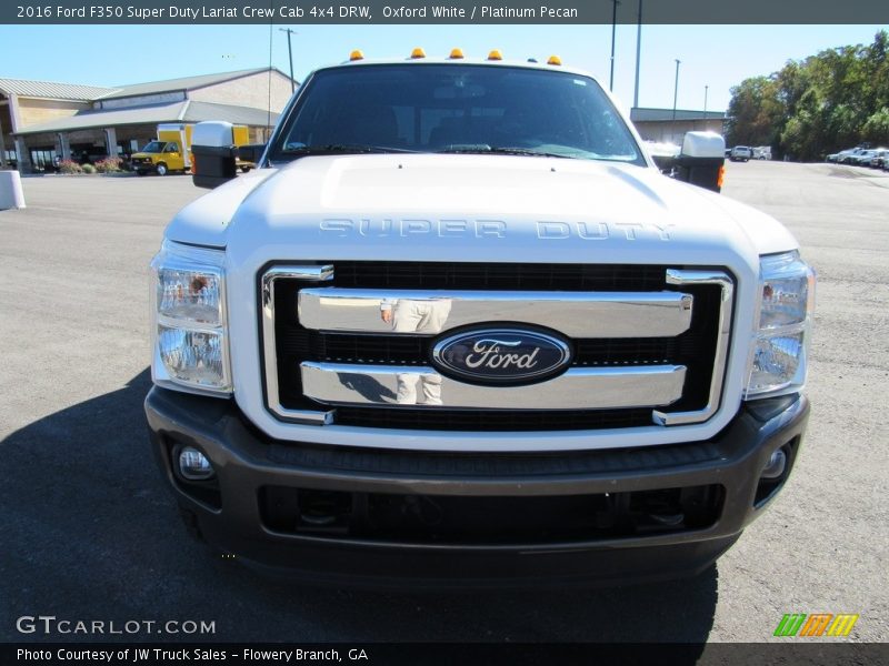Oxford White / Platinum Pecan 2016 Ford F350 Super Duty Lariat Crew Cab 4x4 DRW