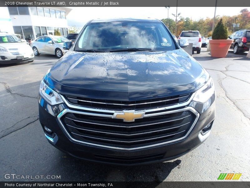 Graphite Metallic / Jet Black 2018 Chevrolet Traverse LT AWD