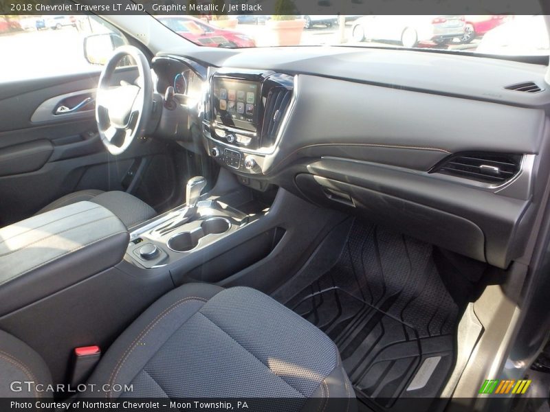 Graphite Metallic / Jet Black 2018 Chevrolet Traverse LT AWD