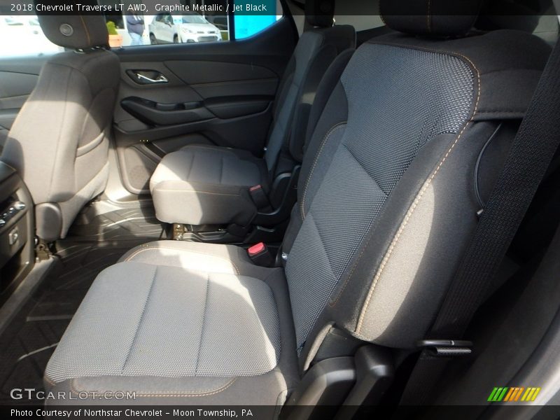 Graphite Metallic / Jet Black 2018 Chevrolet Traverse LT AWD