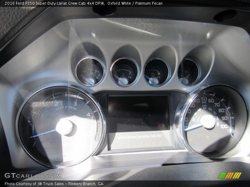 Oxford White / Platinum Pecan 2016 Ford F350 Super Duty Lariat Crew Cab 4x4 DRW