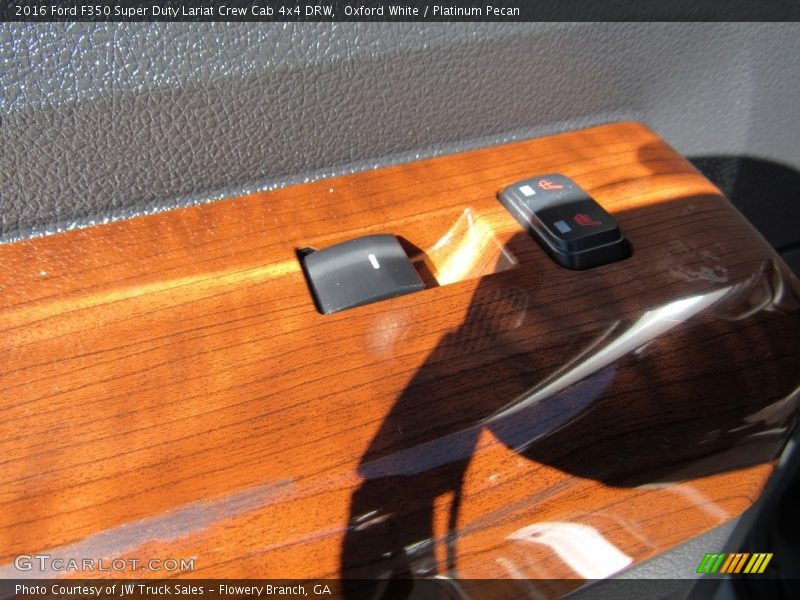 Oxford White / Platinum Pecan 2016 Ford F350 Super Duty Lariat Crew Cab 4x4 DRW