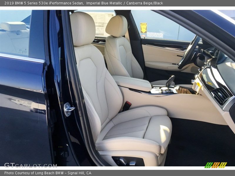 Imperial Blue Metallic / Canberra Beige/Black 2019 BMW 5 Series 530e iPerformance Sedan