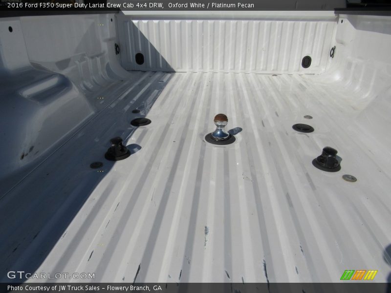 Oxford White / Platinum Pecan 2016 Ford F350 Super Duty Lariat Crew Cab 4x4 DRW