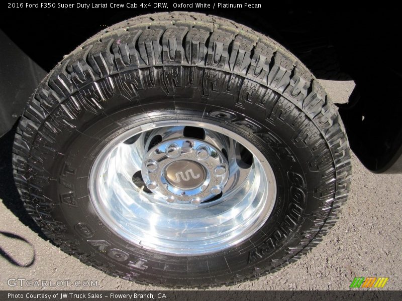 Oxford White / Platinum Pecan 2016 Ford F350 Super Duty Lariat Crew Cab 4x4 DRW