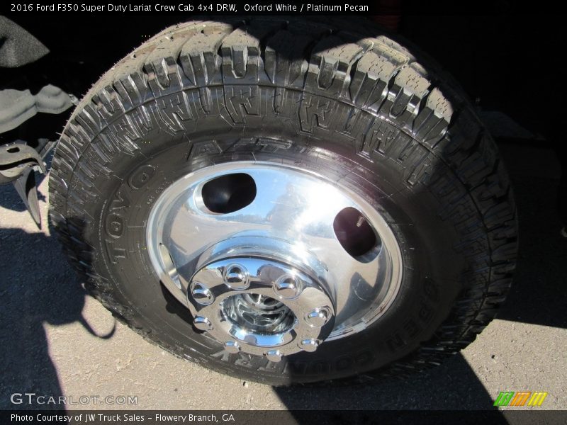 Oxford White / Platinum Pecan 2016 Ford F350 Super Duty Lariat Crew Cab 4x4 DRW