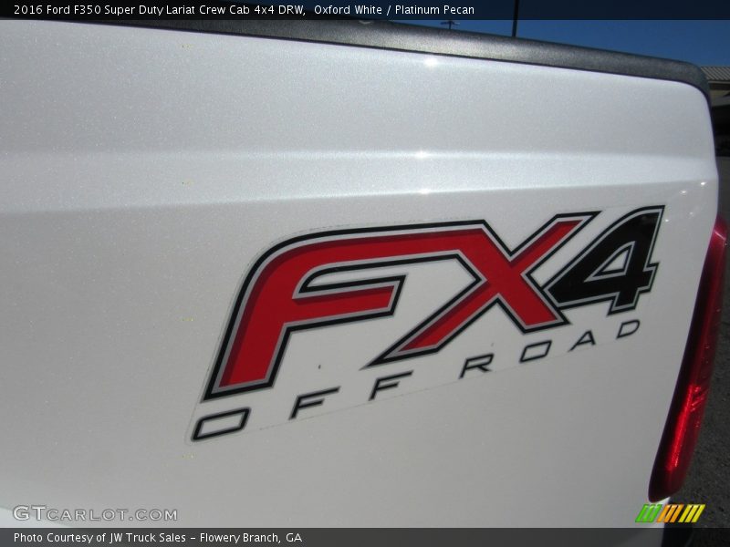 Oxford White / Platinum Pecan 2016 Ford F350 Super Duty Lariat Crew Cab 4x4 DRW