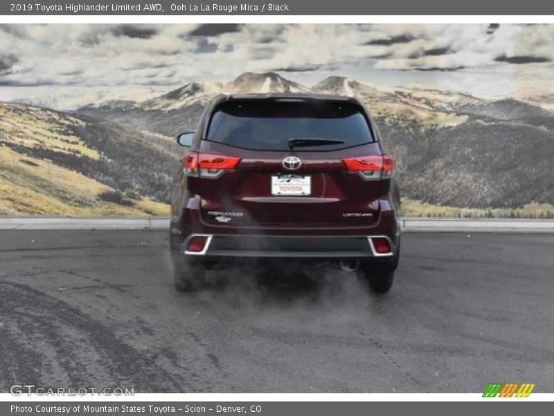 Ooh La La Rouge Mica / Black 2019 Toyota Highlander Limited AWD