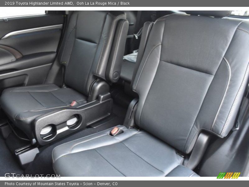 Ooh La La Rouge Mica / Black 2019 Toyota Highlander Limited AWD