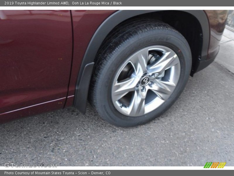 Ooh La La Rouge Mica / Black 2019 Toyota Highlander Limited AWD