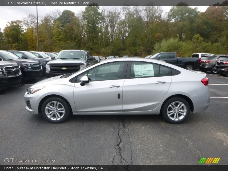 Silver Ice Metallic / Black 2019 Chevrolet Cruze LS