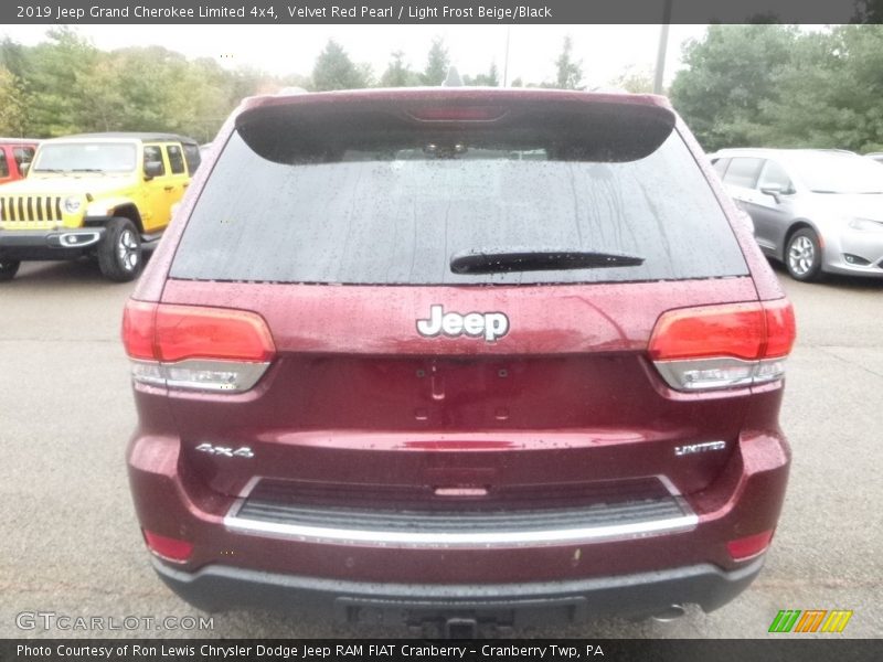Velvet Red Pearl / Light Frost Beige/Black 2019 Jeep Grand Cherokee Limited 4x4