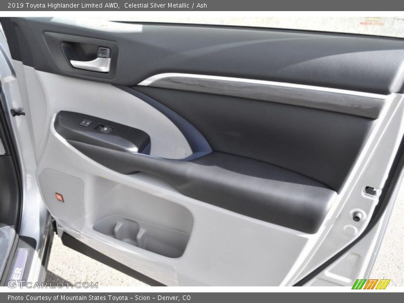 Celestial Silver Metallic / Ash 2019 Toyota Highlander Limited AWD