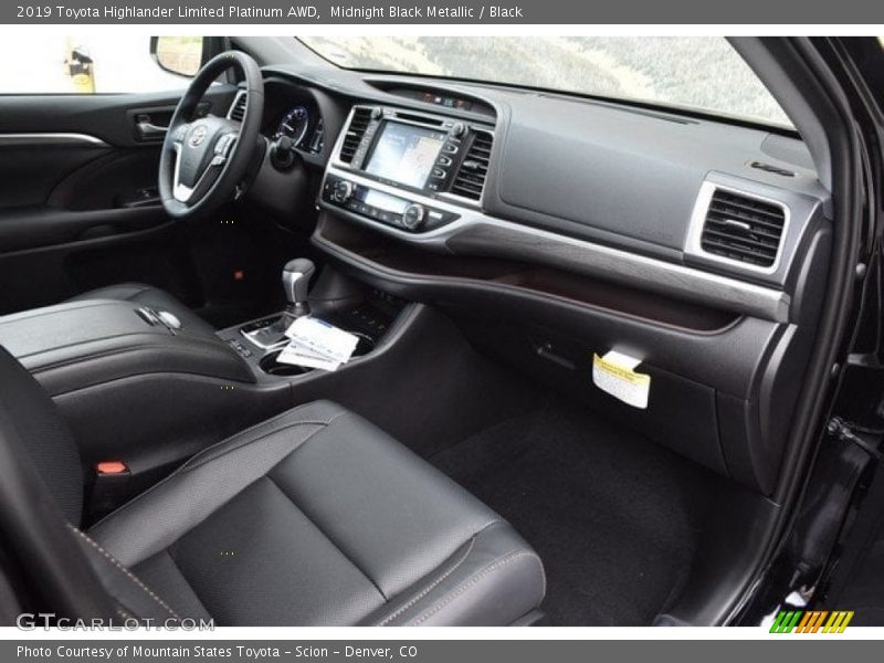 Midnight Black Metallic / Black 2019 Toyota Highlander Limited Platinum AWD
