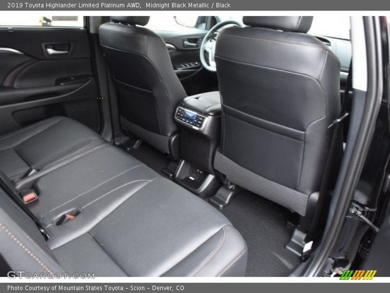 Midnight Black Metallic / Black 2019 Toyota Highlander Limited Platinum AWD