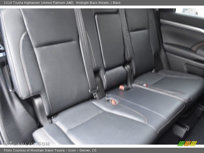 Midnight Black Metallic / Black 2019 Toyota Highlander Limited Platinum AWD