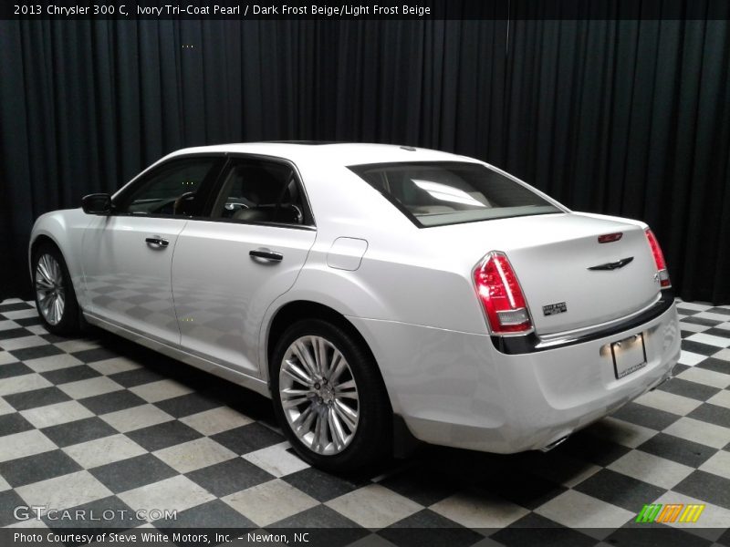 Ivory Tri-Coat Pearl / Dark Frost Beige/Light Frost Beige 2013 Chrysler 300 C