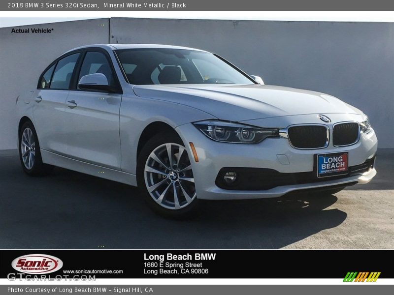 Mineral White Metallic / Black 2018 BMW 3 Series 320i Sedan