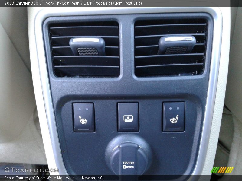 Ivory Tri-Coat Pearl / Dark Frost Beige/Light Frost Beige 2013 Chrysler 300 C