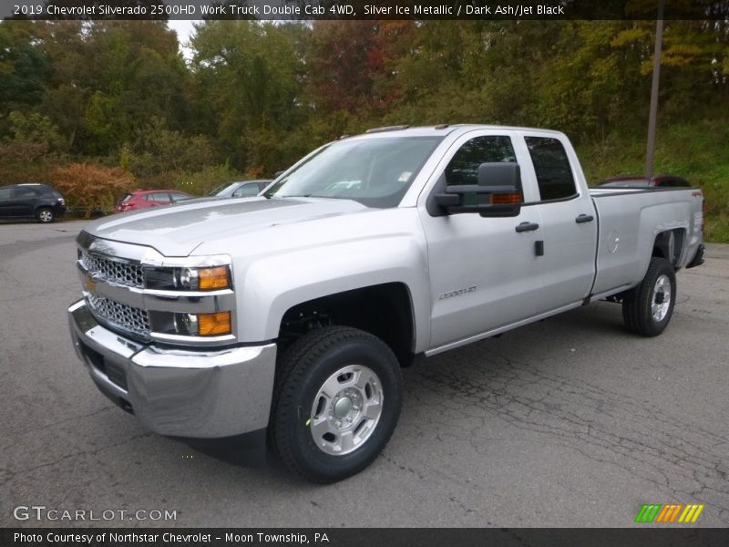 Front 3/4 View of 2019 Silverado 2500HD Work Truck Double Cab 4WD