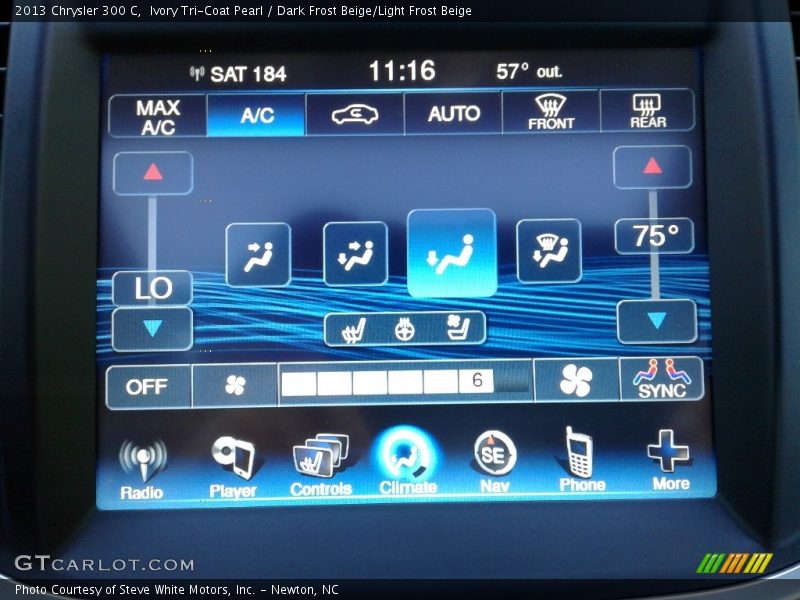 Ivory Tri-Coat Pearl / Dark Frost Beige/Light Frost Beige 2013 Chrysler 300 C