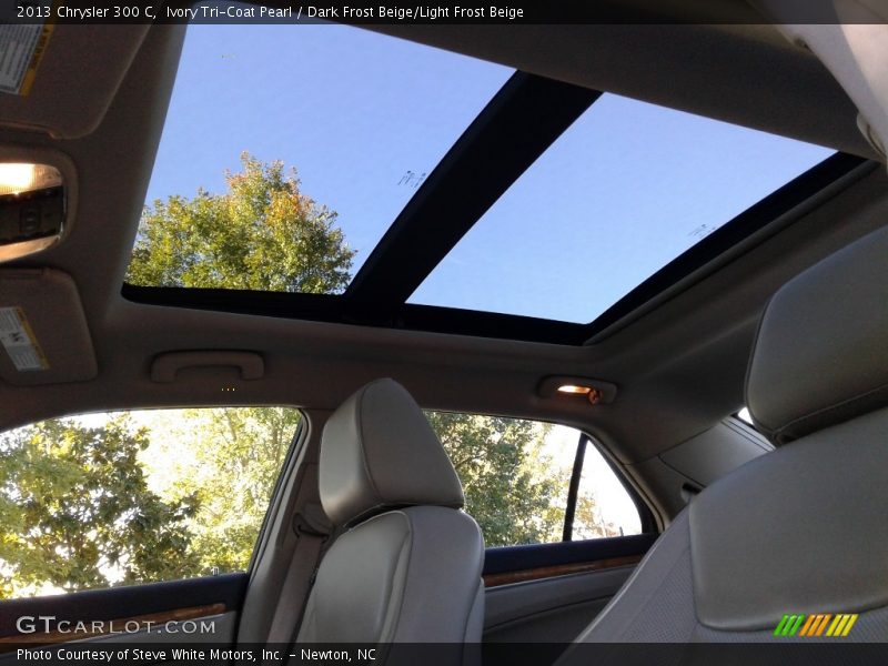 Ivory Tri-Coat Pearl / Dark Frost Beige/Light Frost Beige 2013 Chrysler 300 C