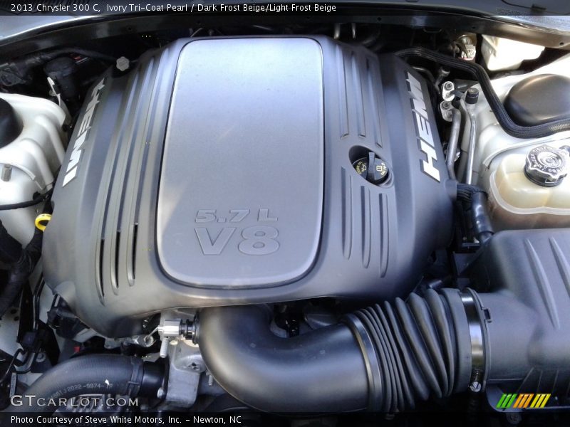 Ivory Tri-Coat Pearl / Dark Frost Beige/Light Frost Beige 2013 Chrysler 300 C