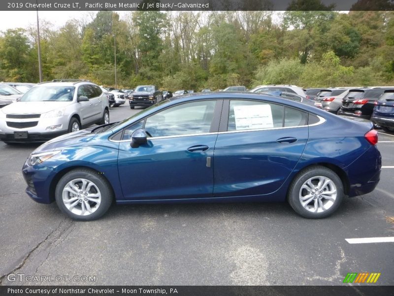 Pacific Blue Metallic / Jet Black/­Galvanized 2019 Chevrolet Cruze LT