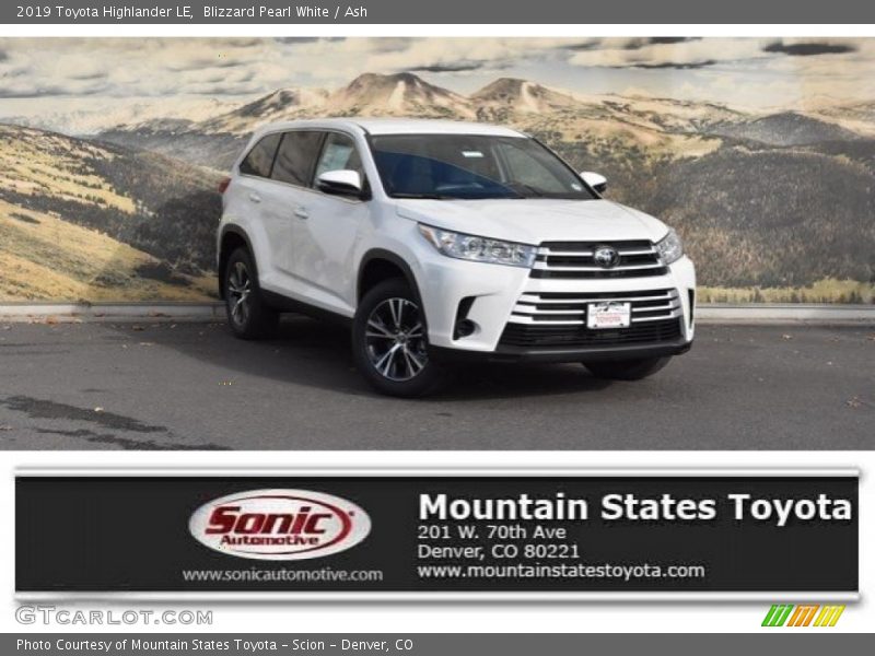 Blizzard Pearl White / Ash 2019 Toyota Highlander LE