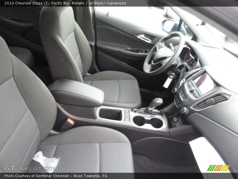 Pacific Blue Metallic / Jet Black/­Galvanized 2019 Chevrolet Cruze LT