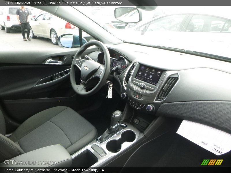 Pacific Blue Metallic / Jet Black/­Galvanized 2019 Chevrolet Cruze LT