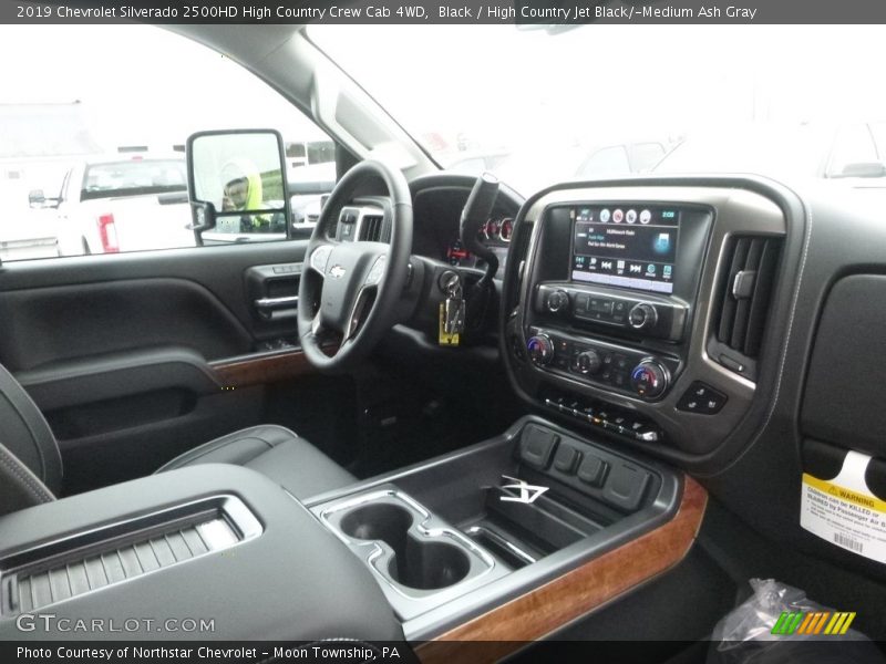 Black / High Country Jet Black/­Medium Ash Gray 2019 Chevrolet Silverado 2500HD High Country Crew Cab 4WD