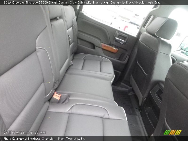 Black / High Country Jet Black/­Medium Ash Gray 2019 Chevrolet Silverado 2500HD High Country Crew Cab 4WD