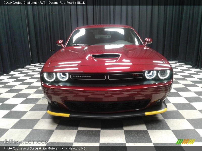 Octane Red Pearl / Black 2019 Dodge Challenger R/T