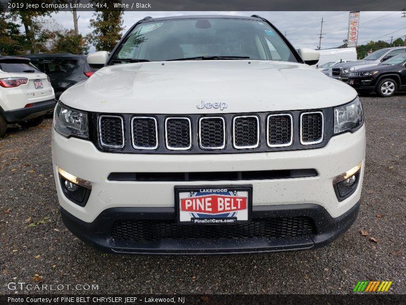 White / Black 2019 Jeep Compass Latitude 4x4
