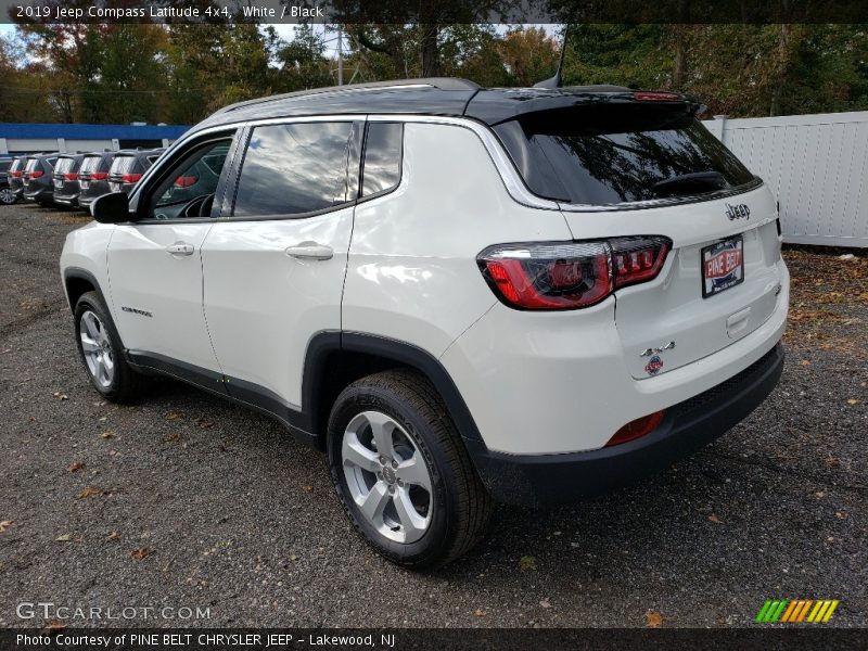 White / Black 2019 Jeep Compass Latitude 4x4