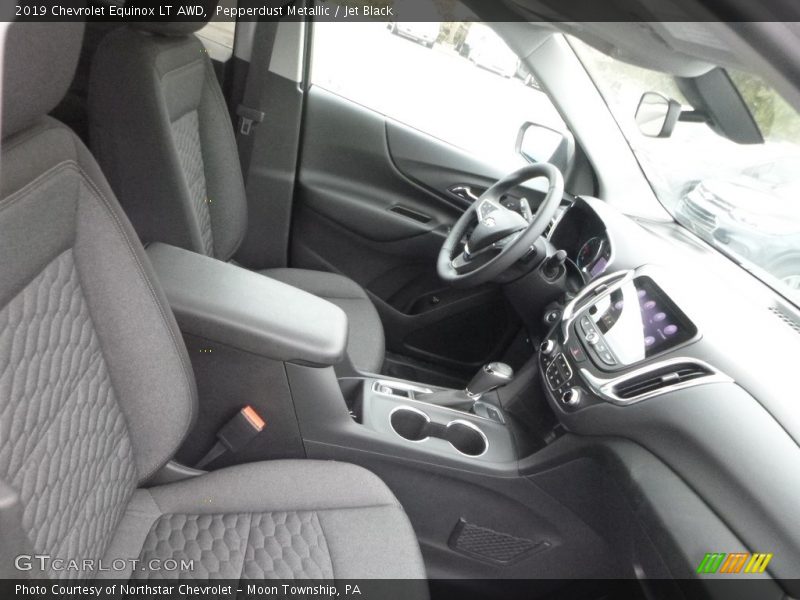 Pepperdust Metallic / Jet Black 2019 Chevrolet Equinox LT AWD