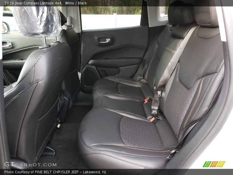 White / Black 2019 Jeep Compass Latitude 4x4