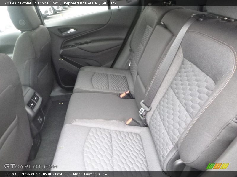 Pepperdust Metallic / Jet Black 2019 Chevrolet Equinox LT AWD