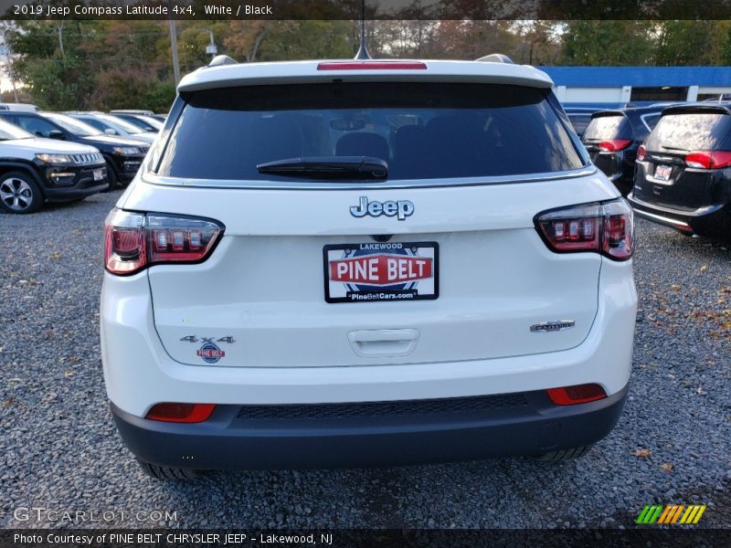 White / Black 2019 Jeep Compass Latitude 4x4