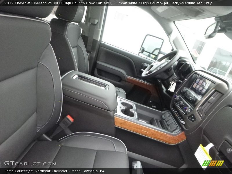 Summit White / High Country Jet Black/­Medium Ash Gray 2019 Chevrolet Silverado 2500HD High Country Crew Cab 4WD