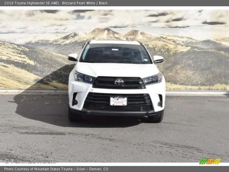 Blizzard Pearl White / Black 2019 Toyota Highlander SE AWD