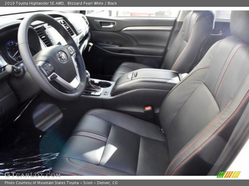 Front Seat of 2019 Highlander SE AWD