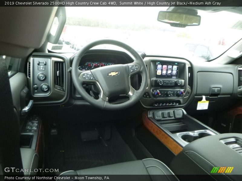 Summit White / High Country Jet Black/­Medium Ash Gray 2019 Chevrolet Silverado 2500HD High Country Crew Cab 4WD