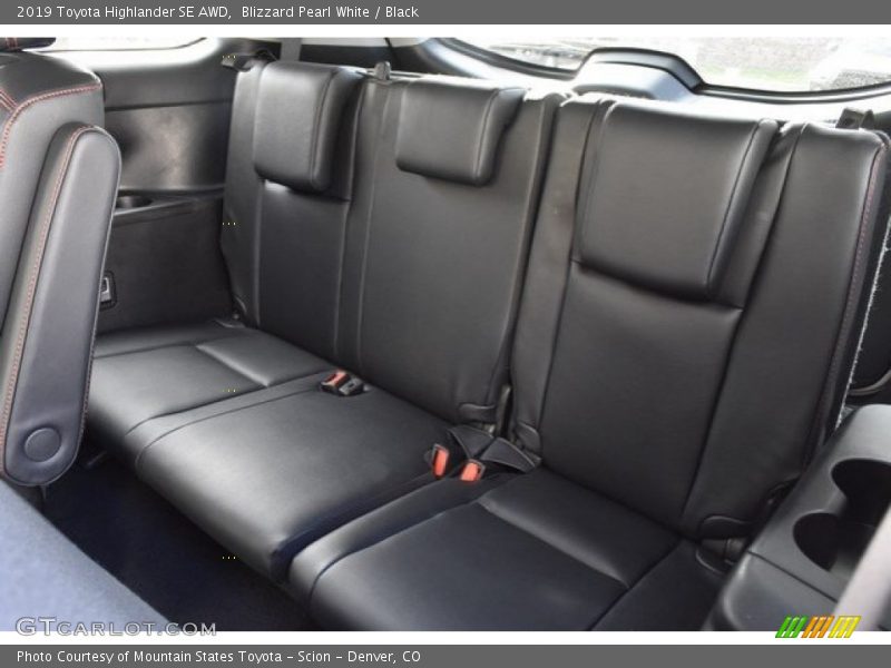 Blizzard Pearl White / Black 2019 Toyota Highlander SE AWD