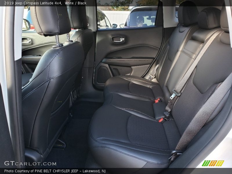 White / Black 2019 Jeep Compass Latitude 4x4