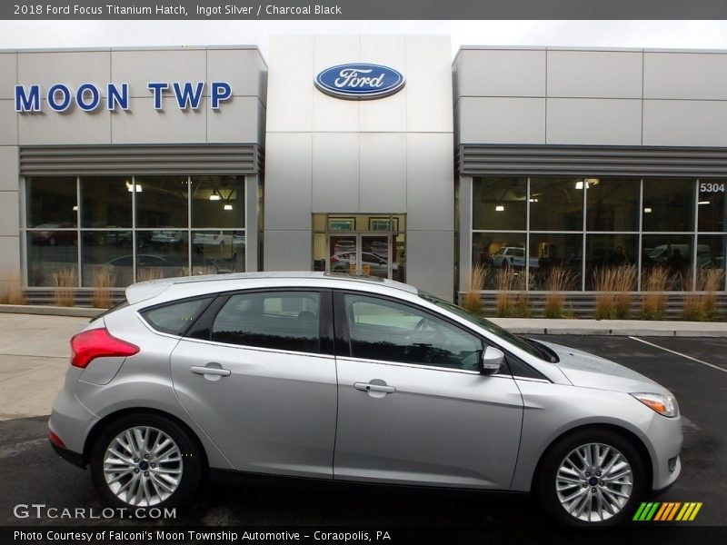 Ingot Silver / Charcoal Black 2018 Ford Focus Titanium Hatch