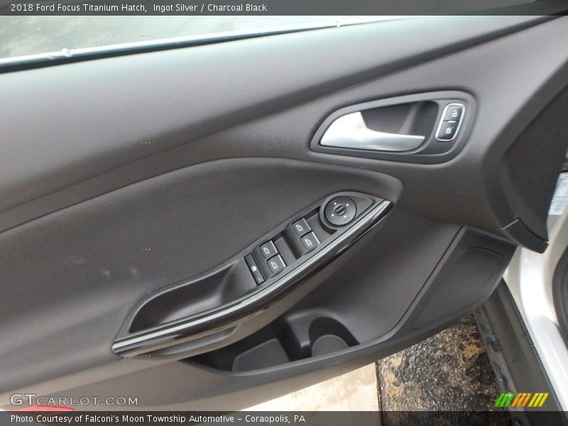 Door Panel of 2018 Focus Titanium Hatch