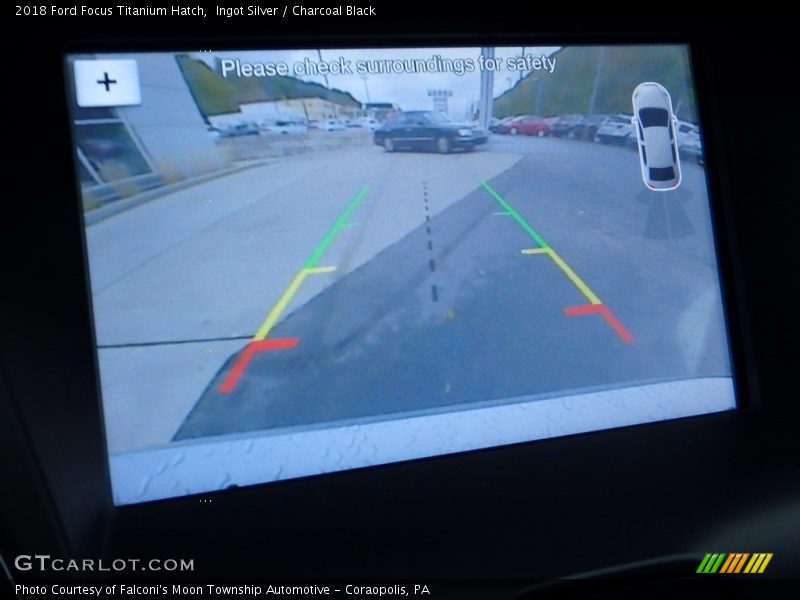 Ingot Silver / Charcoal Black 2018 Ford Focus Titanium Hatch