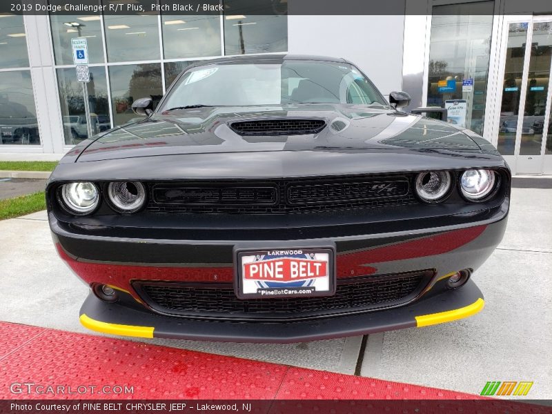 Pitch Black / Black 2019 Dodge Challenger R/T Plus